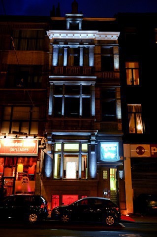 Relighting LED facade Art Galery, Brussels