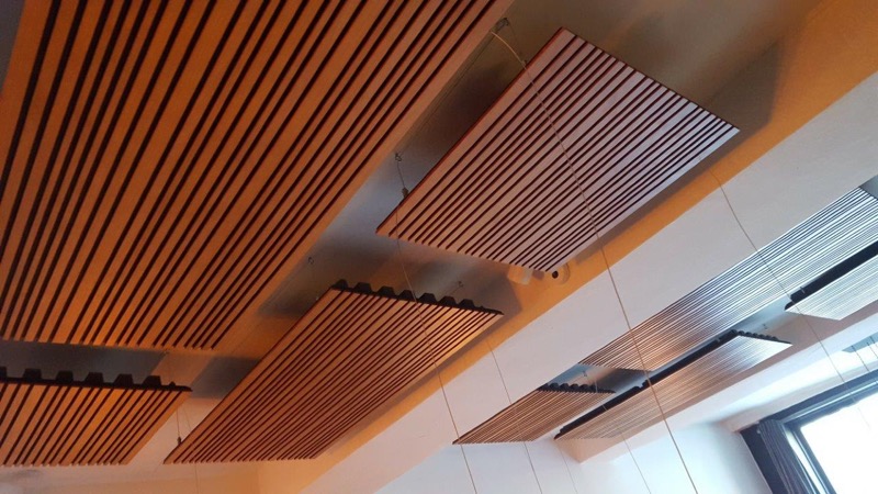 Wine bar sablon noise reuction with artnoviion absorbers 