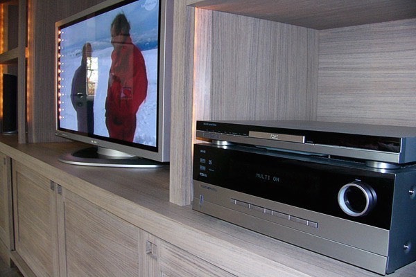 Private project, home cinema + stripes LED, Brussels